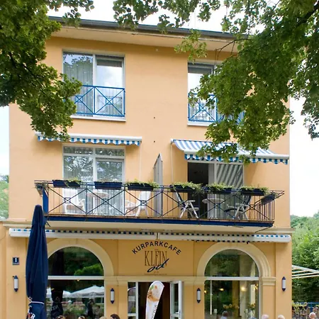 Maison d'hôtes Kurparkhotel Kleinod 4*