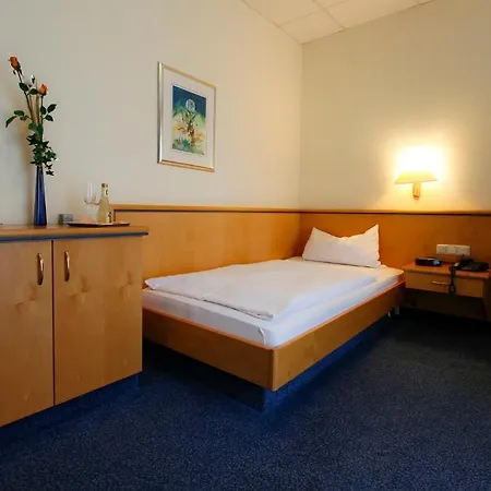 Konukevi Kurparkhotel Kleinod 3*